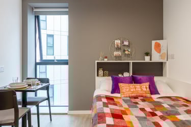 Skyline Bronze Studio at Pavilion Court, 20 First Way, Wembley, London, HA90PE - Image 1